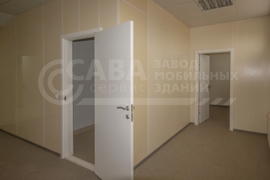 Служебно-эксплуатационный блок